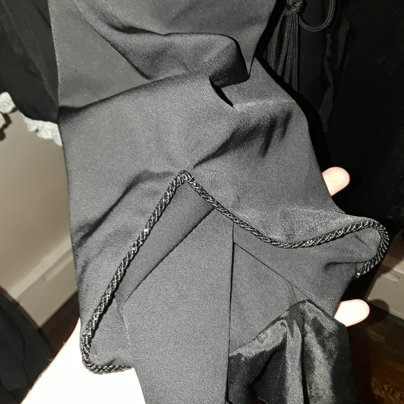 gothic overcoat(missing corset rope) - Picture 4 of 7